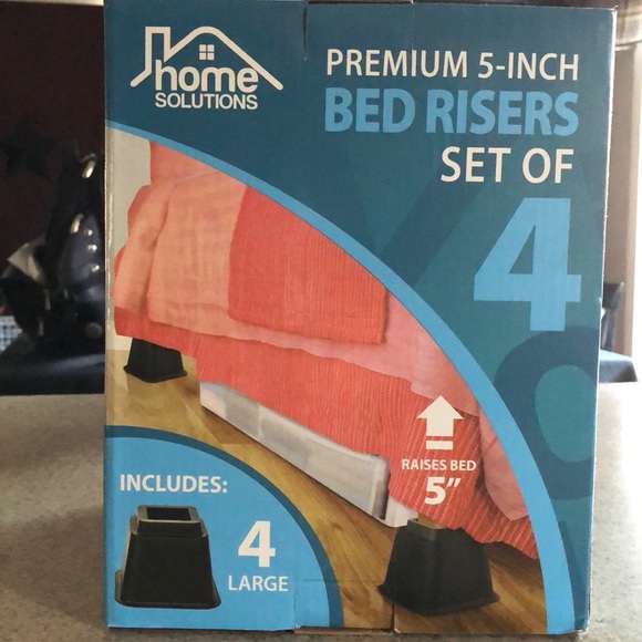 New in Box Bed Risers art of 4 - Picture 1 of 1